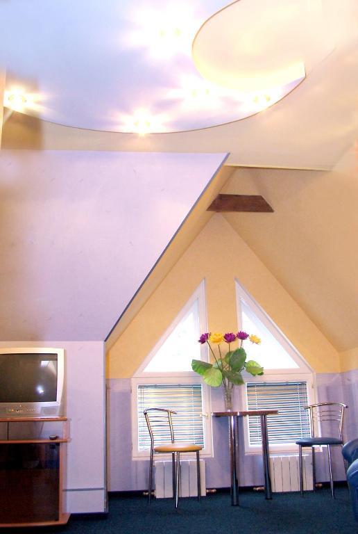 Hotel Hottey Киев Стая снимка